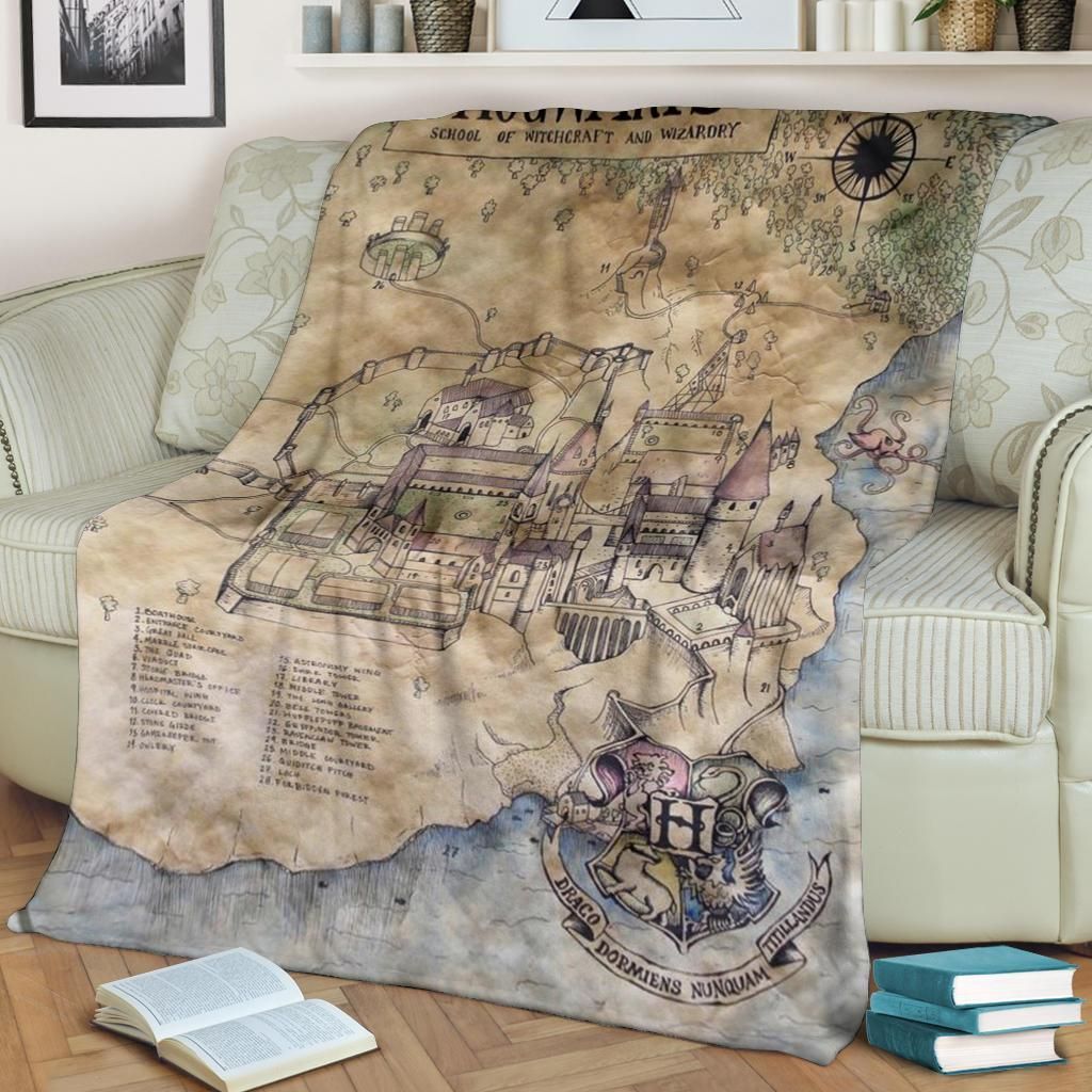 MAP OF HOGWARTS FLEECE BLANKET GIFT FOR FAN MAP OF HOGWARTS FLEECE BLANKET GIFT FOR FAN