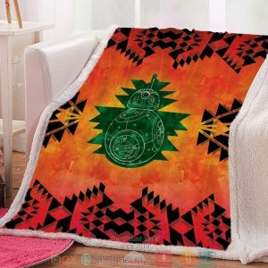 Sw Bb8 Throw Blanket